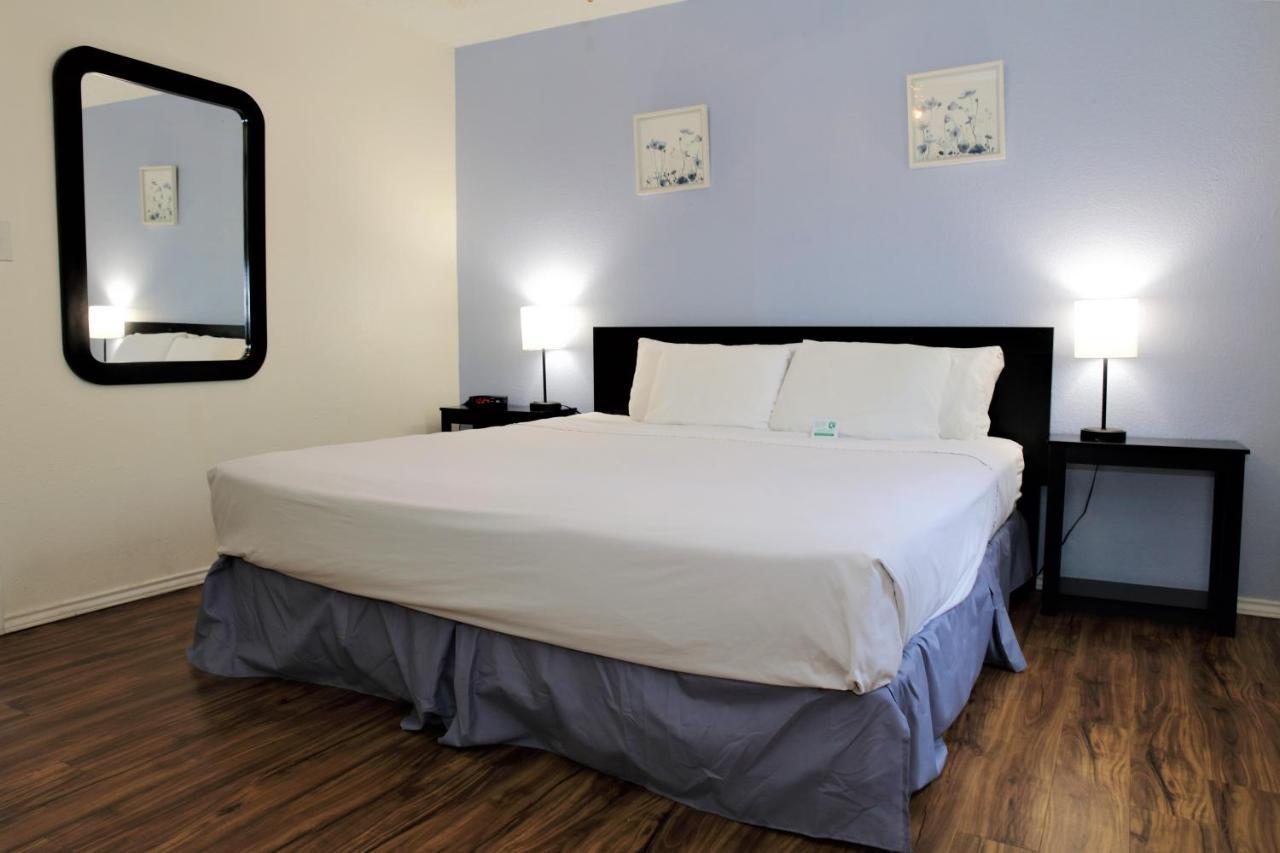 Victoria Palms Inn And Suites Donna Екстериор снимка
